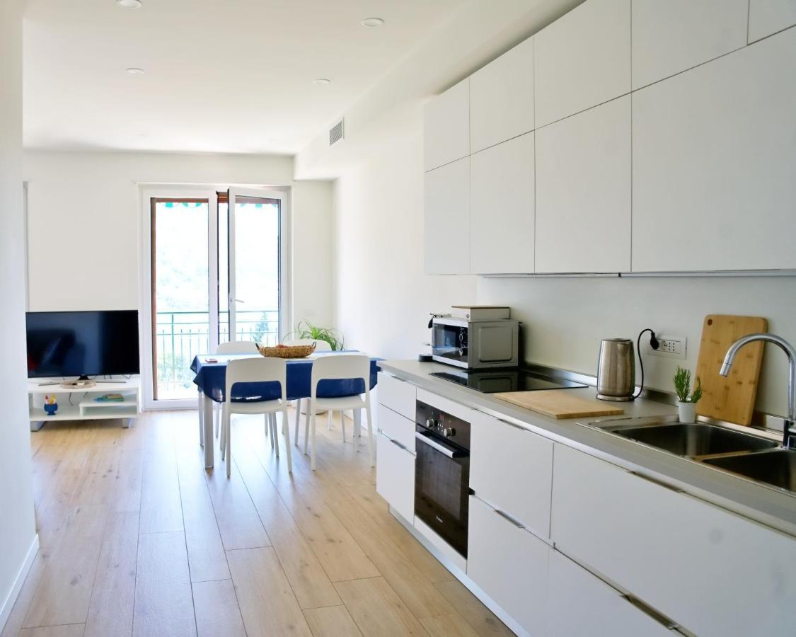 The Blue - Lake / City View Modern Apt Near Villa Olmo Como Ngoại thất bức ảnh
